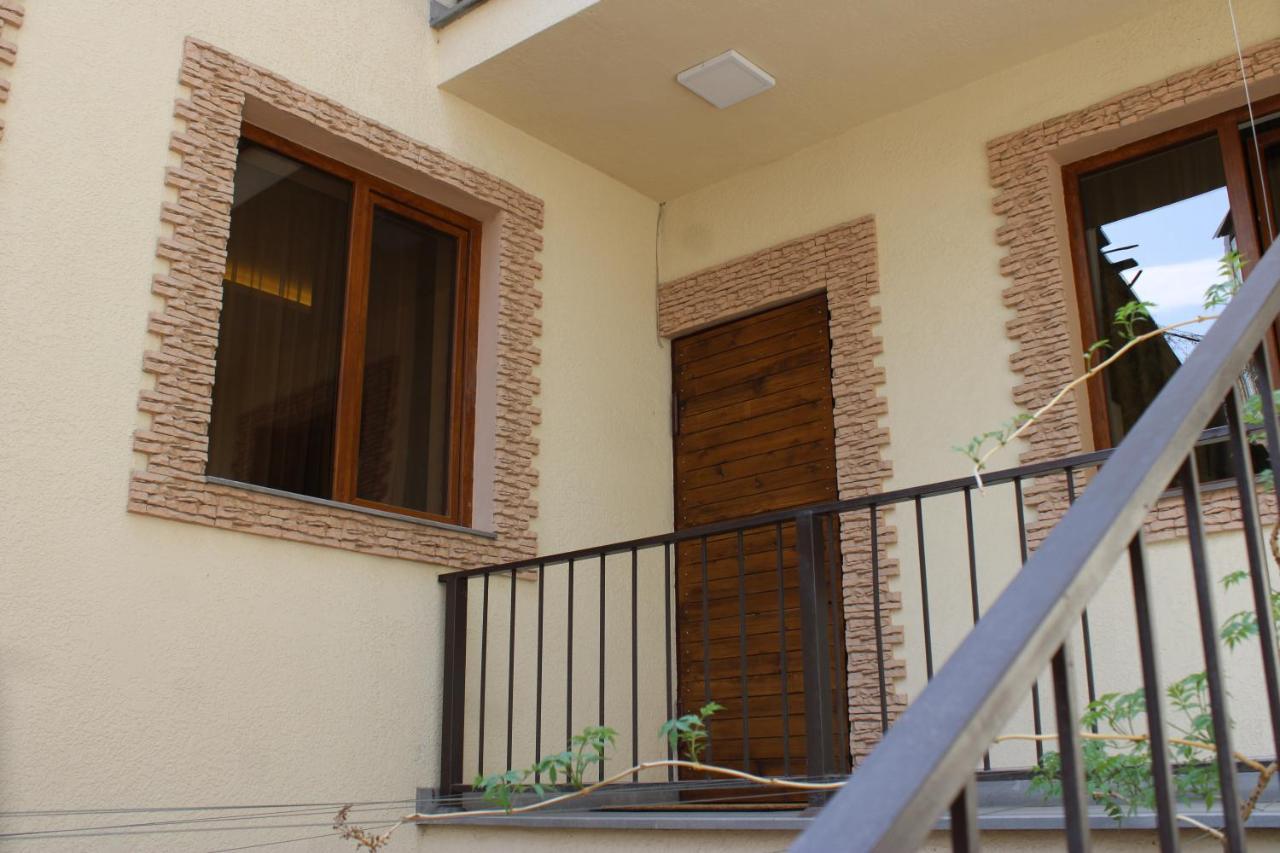 Your Home Erevan Exterior foto