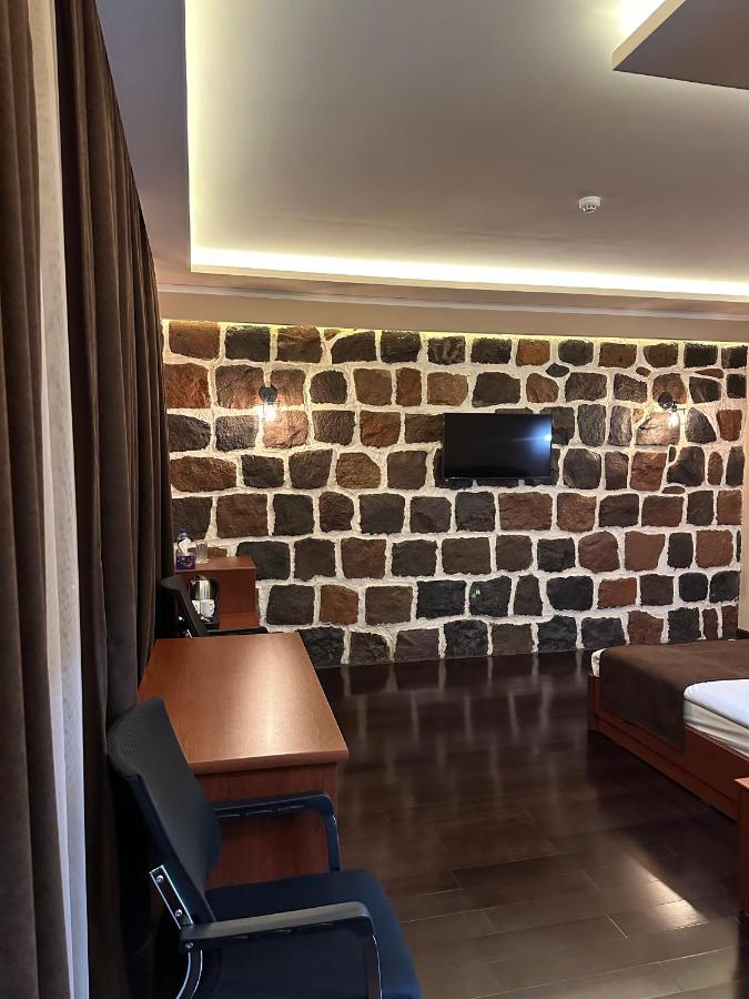 Your Home Erevan Exterior foto